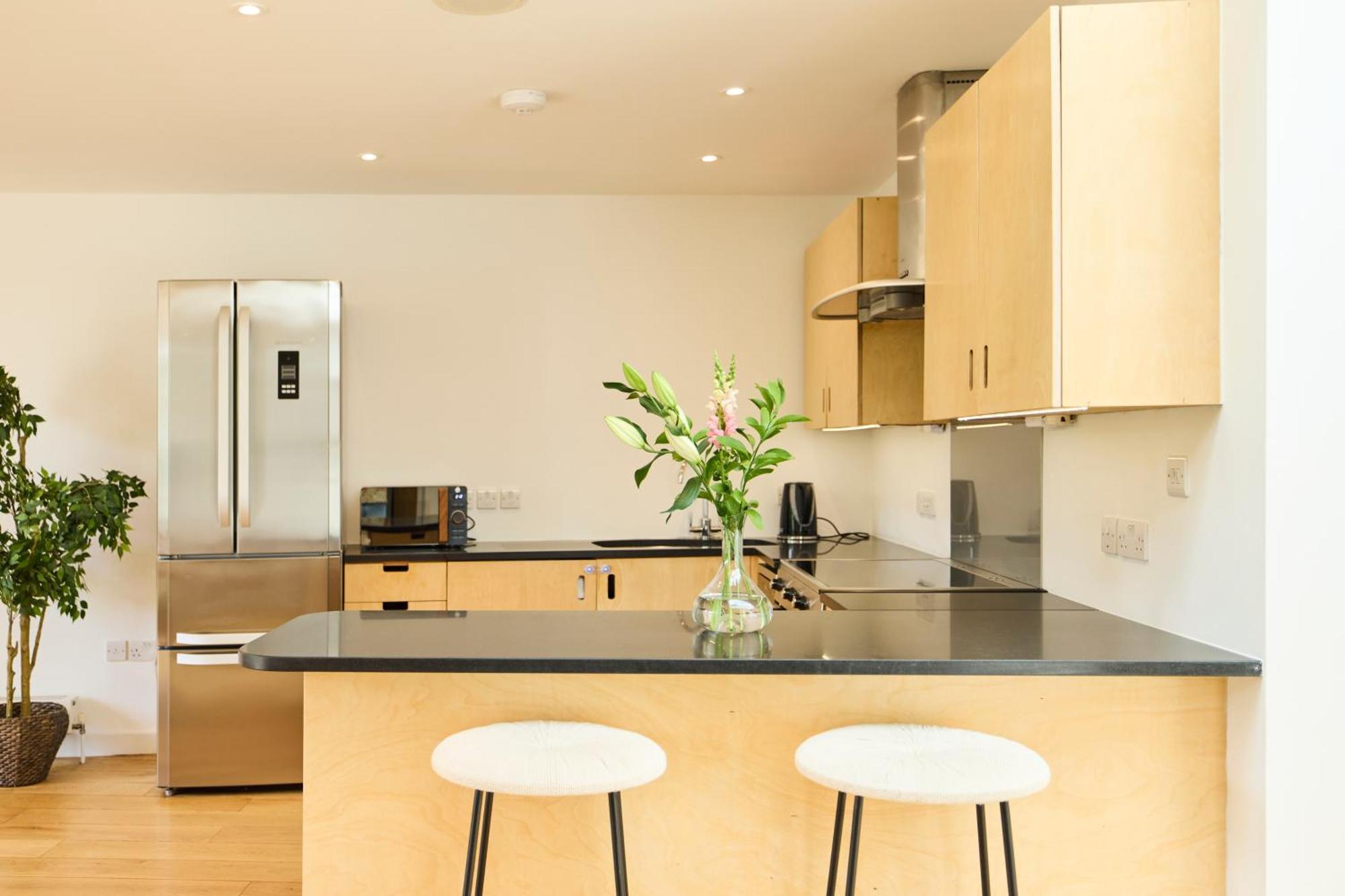 Апартаменты The Putney Wonder - Dazzling 3Bdr Flat With Garden Лондон Экстерьер фото